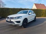 Volkswagen Touareg 3.0 V6 TDI Executive , R- Line , Luftf.  - Volkswagen Touareg: Executive