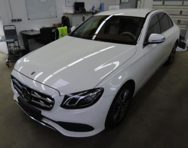 Mercedes-Benz E 220 d Limo.Aut./Avantgarde+Exclusive/21800net