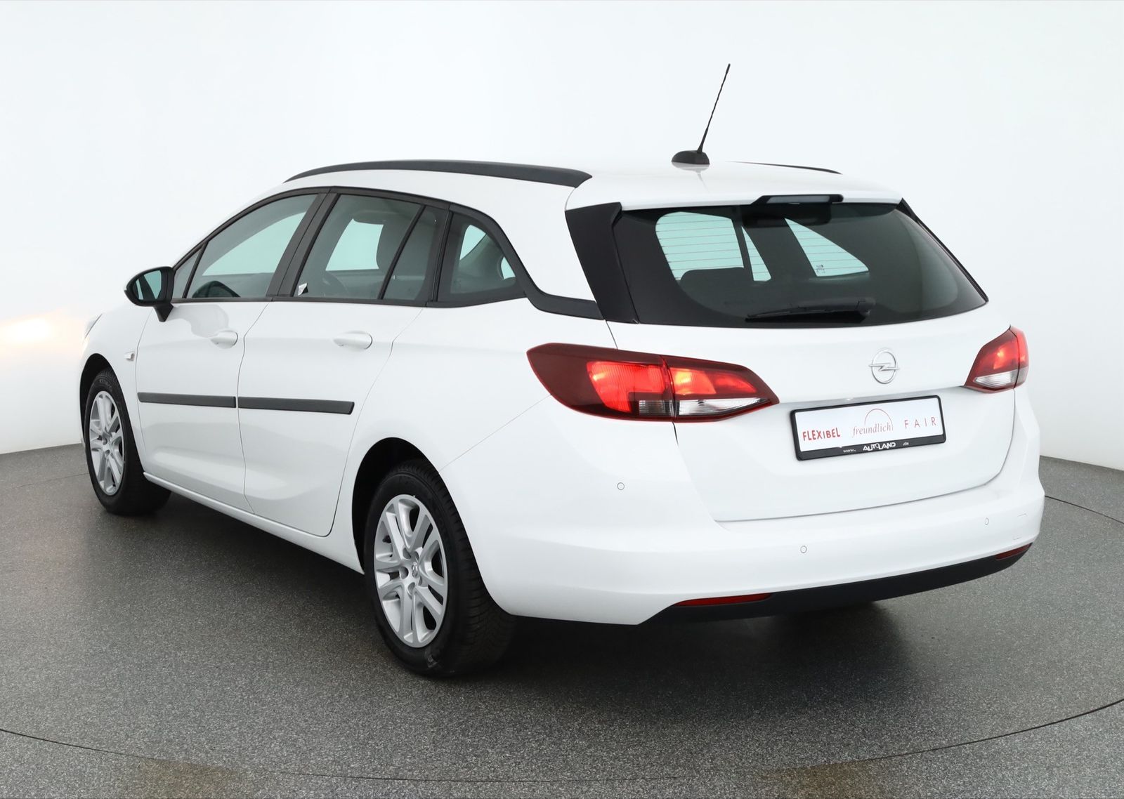 Opel Astra K ST 1.5 CDTI Edition IntelliLink Tempomat imagem 3