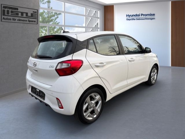 Fahrzeugabbildung Hyundai i10 1.2 Trend +CARPLAY+KLIMA+SHZ+RADIO+TEMPOMAT+