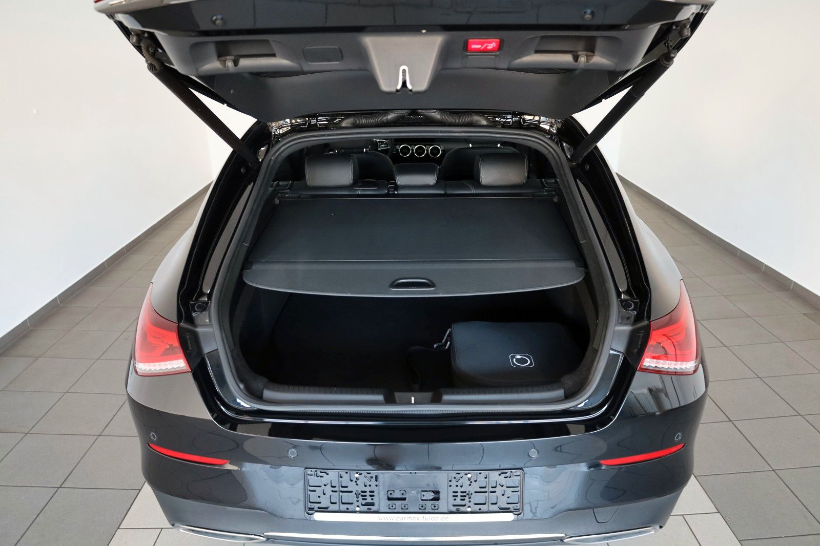 Fahrzeugabbildung Mercedes-Benz CLA 250 e SB Progressive,T.Leder,Navi,LED,Kamer