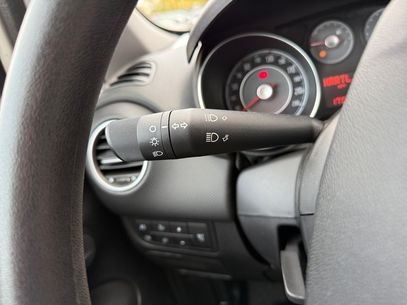 Fiat Punto 1.2 Young Klima Tagfahrlicht
