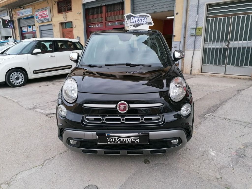 Image of Fiat 500L Cross