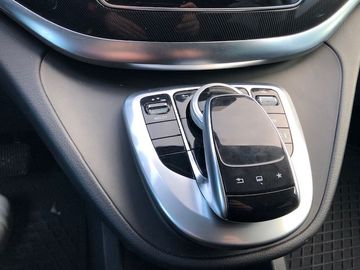 Mercedes V 250 - 4