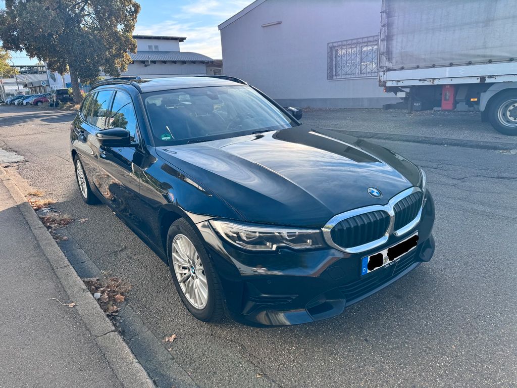 Image of BMW 320
