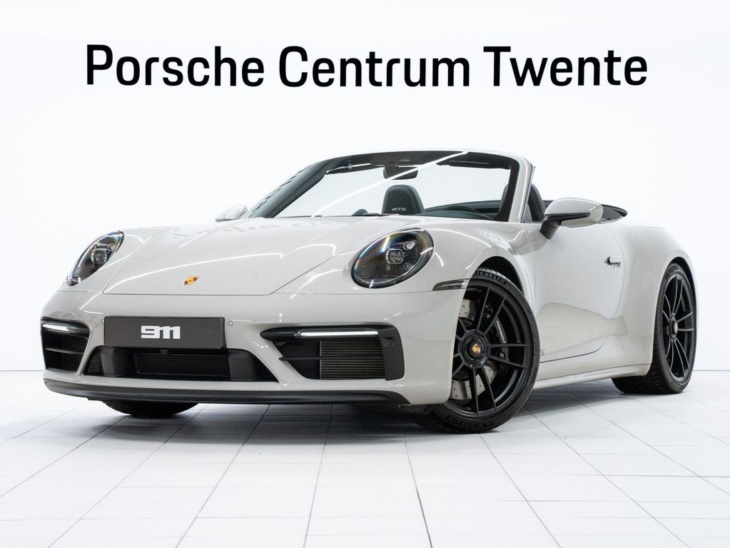 Porsche 992