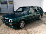 BMW 320i A. LEDER KLIMA AHK Sitzheizung Schiebedach - aus 1990: Kombi