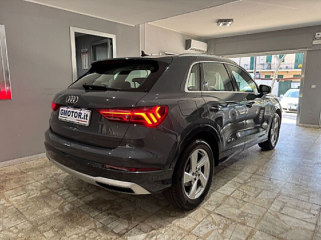 Image of Audi Q3