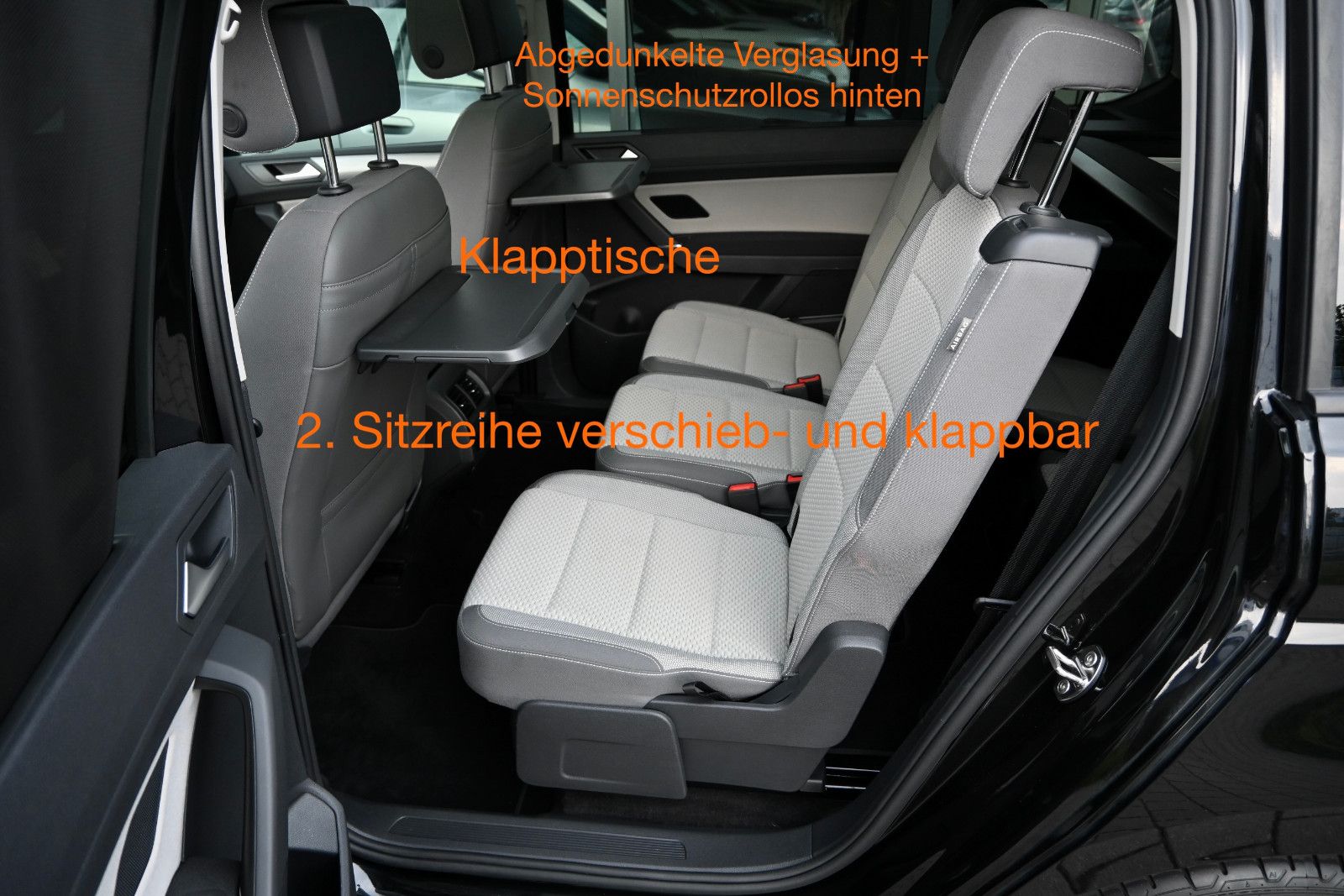 Fahrzeugabbildung Volkswagen Touran 1.5 TSI DSG °ACC°AHK°PANO°STHEIZ°DYNAUDI°