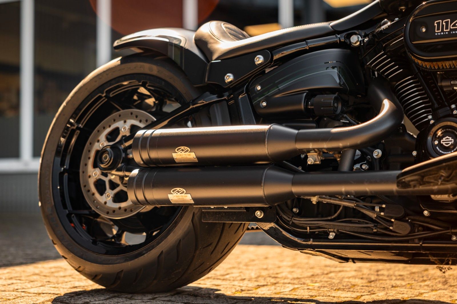 Fahrzeugabbildung Harley-Davidson DARK BOY 114 ci - FAT BOY FLFBS - JEKILL & HYDE