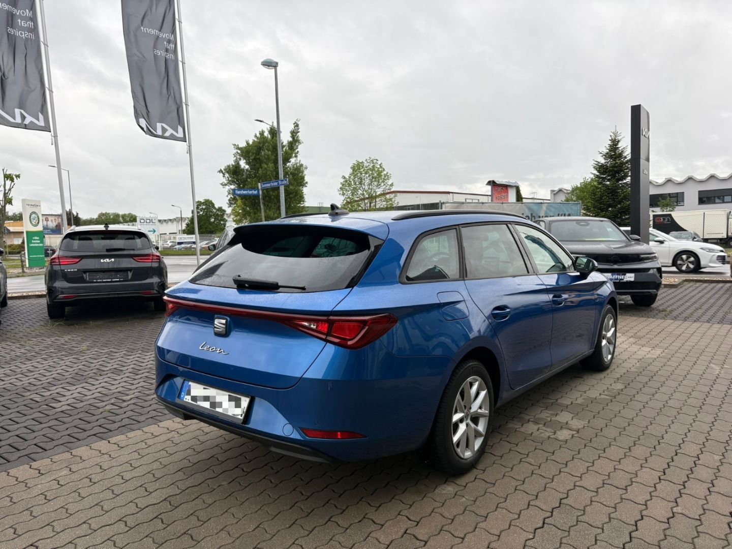 Fahrzeugabbildung SEAT Leon Sportstoure Road Edition VerkehrszeichenERK