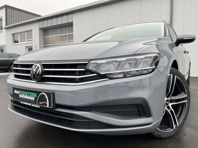 Volkswagen Passat Variant 1.5 TSI R-Line Optik AHK Navi DAB