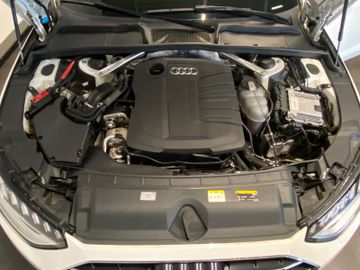 Audi A4 - 8