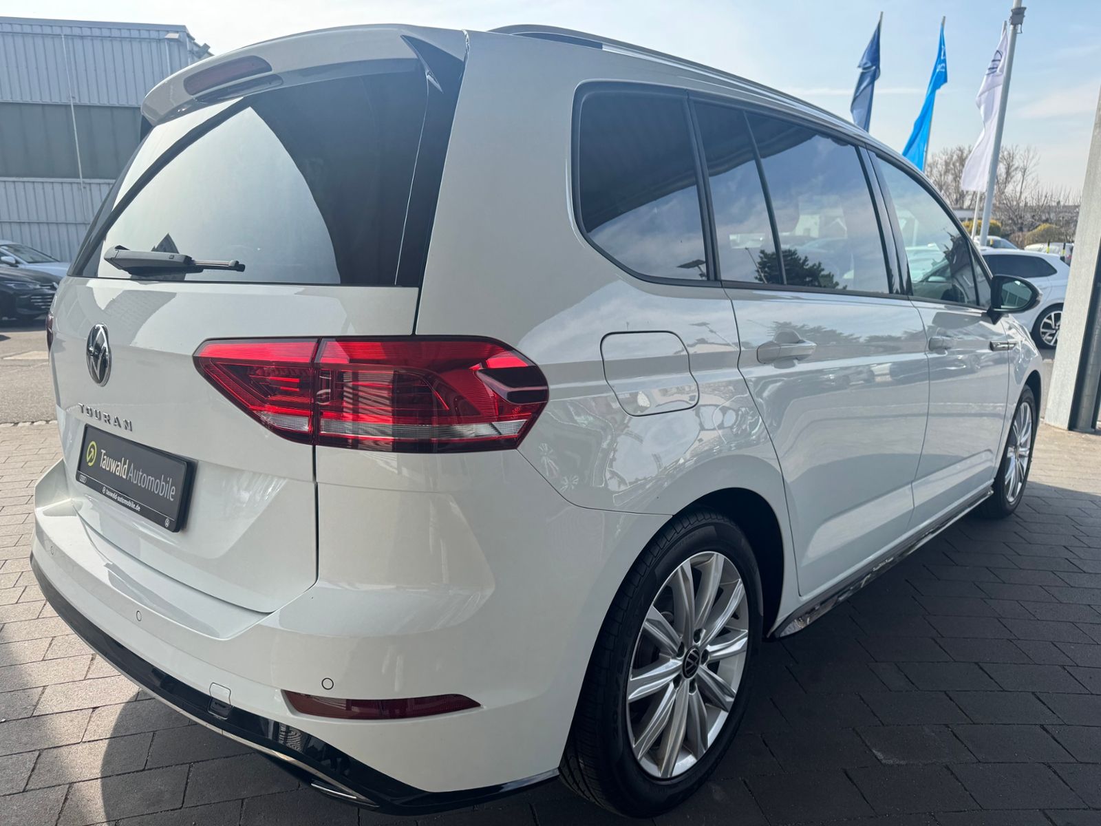 Volkswagen Touran - Bild 6