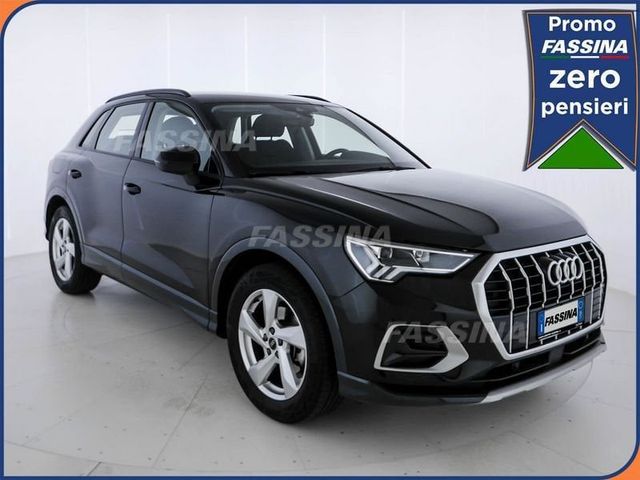 Audi Q3 35 TFSI Mhev S tronic Business Advanced