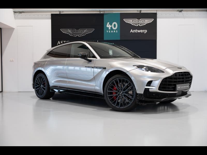 Aston Martin DBX 707