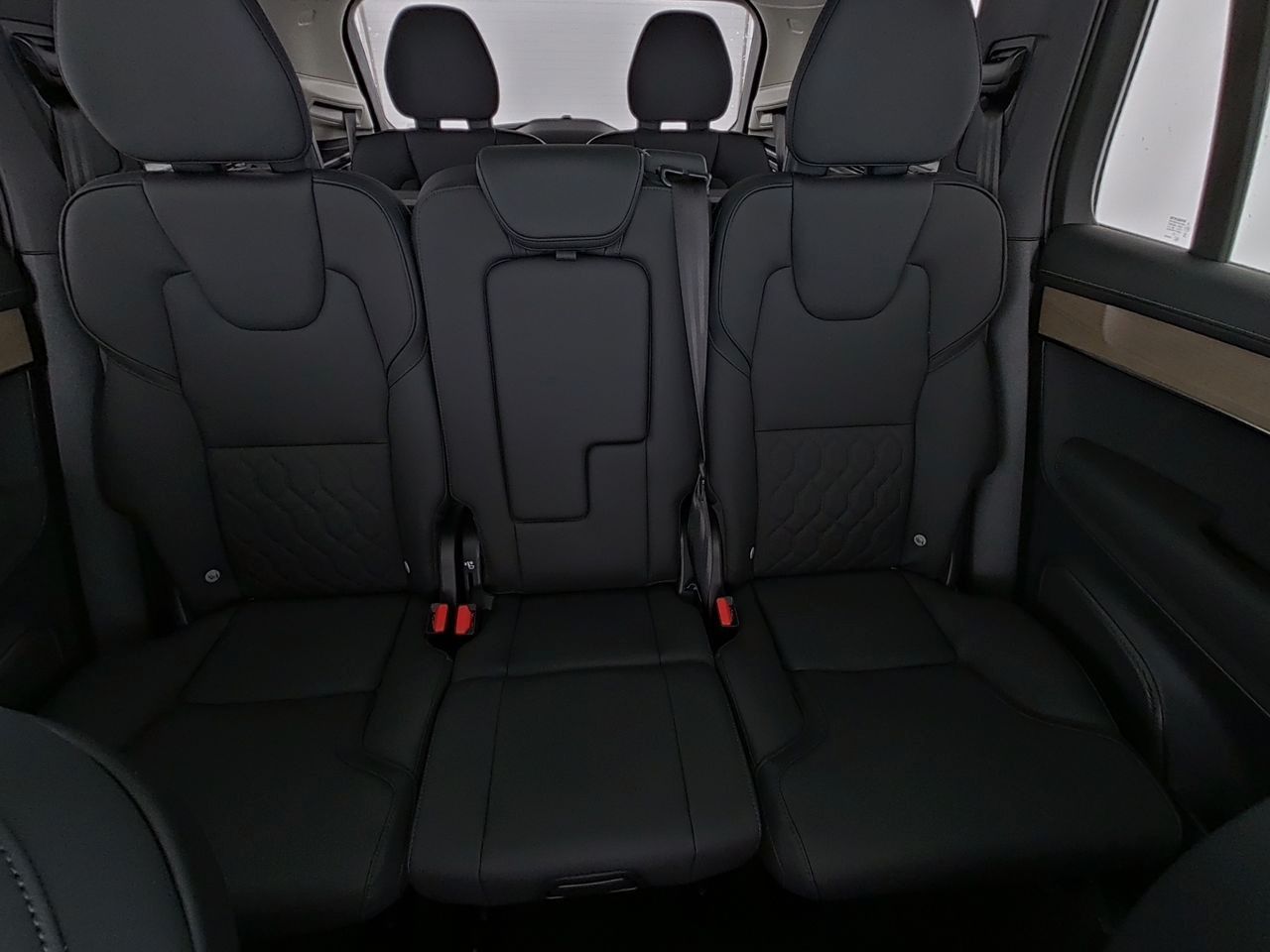 Fahrzeugabbildung Volvo XC90 T8 AWD Plus Bright*FSHZG*PANO*360°*ACC*AHK