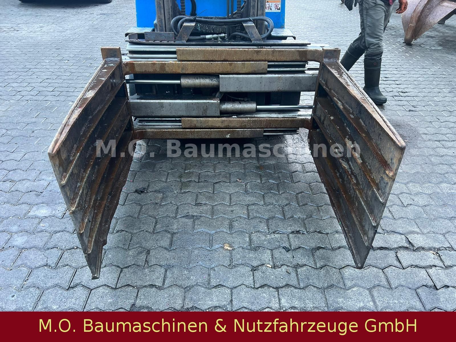 Fahrzeugabbildung Yale GDP 25 RF / Duplex / 3,80 m / 2,5 T /