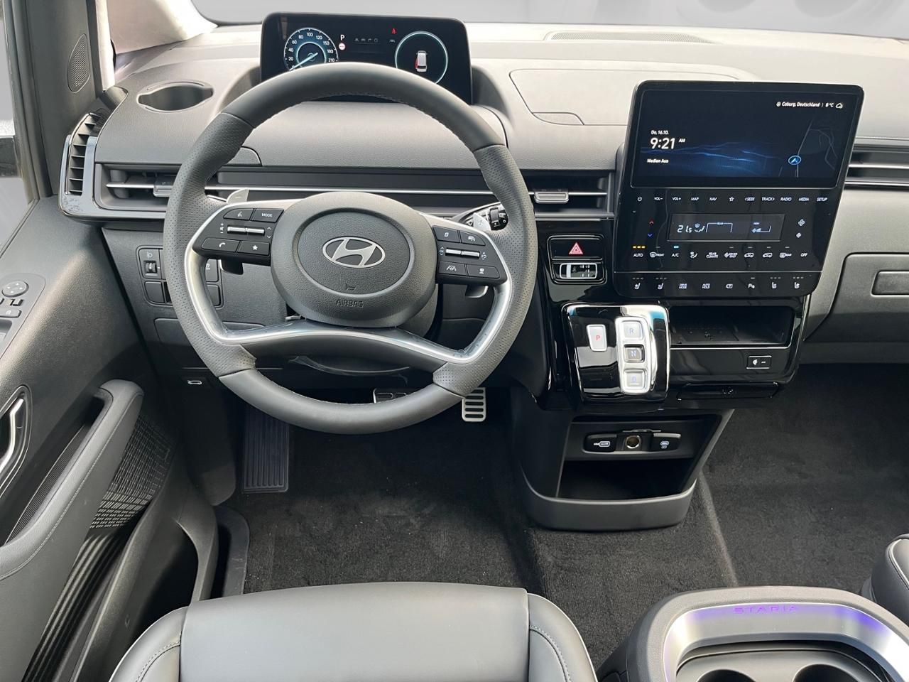Fahrzeugabbildung Hyundai STARIA SIGNATURE STANDHEIZUNG Panoramadach SHZ*L