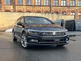 Volkswagen Passat Variant 2.0 TSI 162kW DSG Highline R-Line - Volkswagen Passat Variant mit Panoramadach