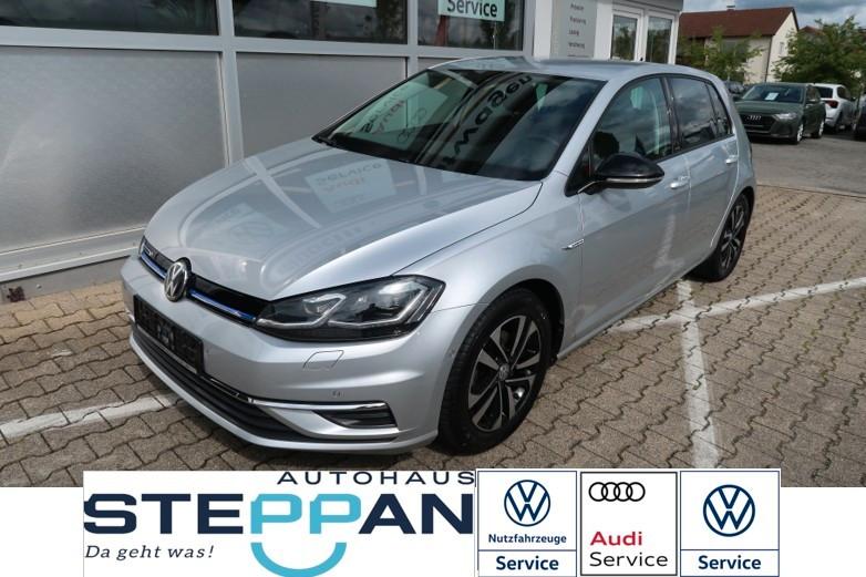 Volkswagen Golf VII 1,5 TSI IQ.DRIVE BMT +APP +ACC +LED