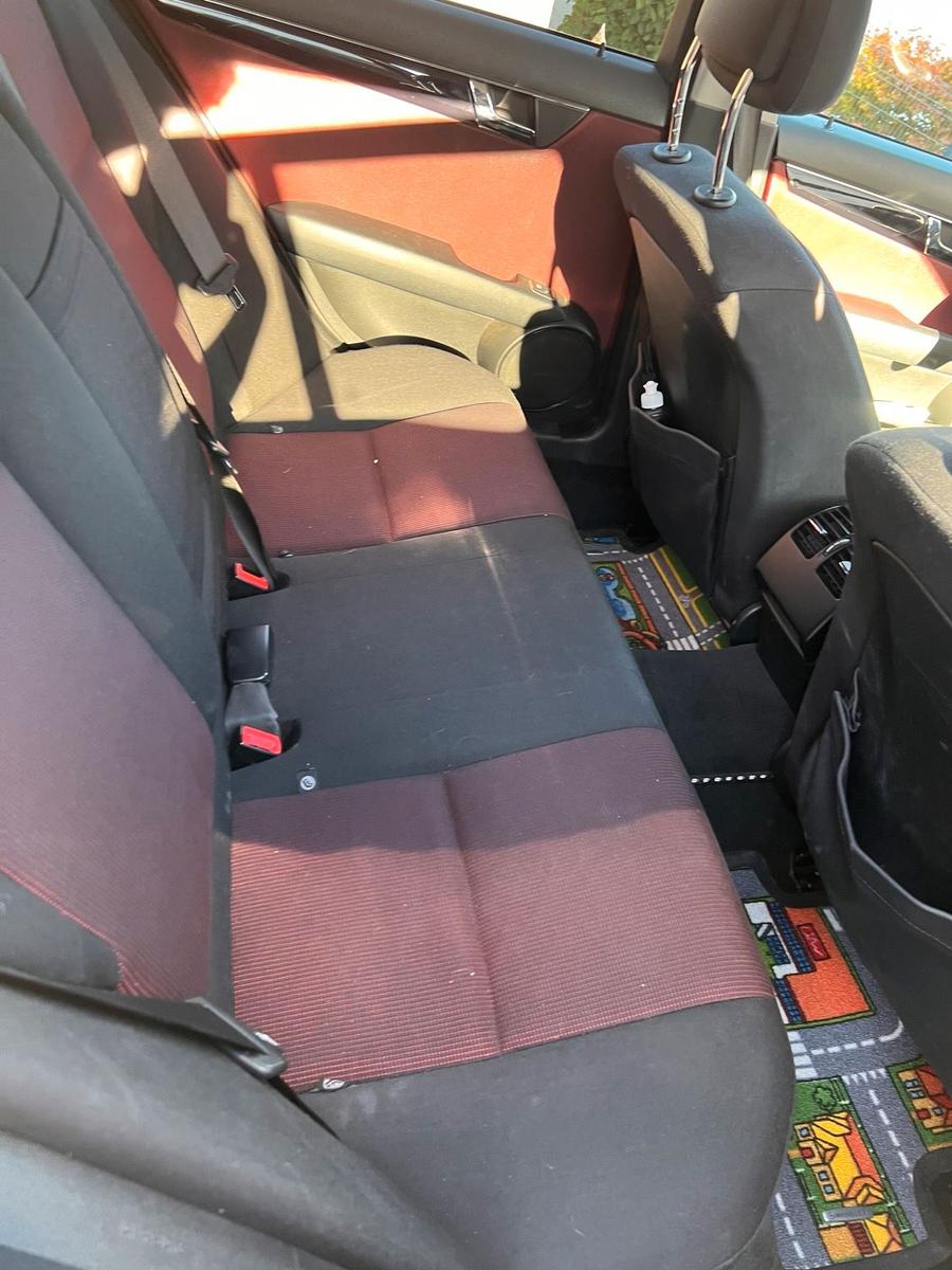 Mercedes-Benz C220 2009 — photo 6