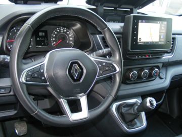 Renault Trafic - 2