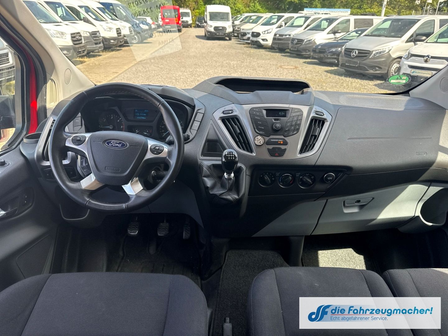 Fahrzeugabbildung Ford Transit Custom Tourneo 310 L1 Trend *EXPORT *274