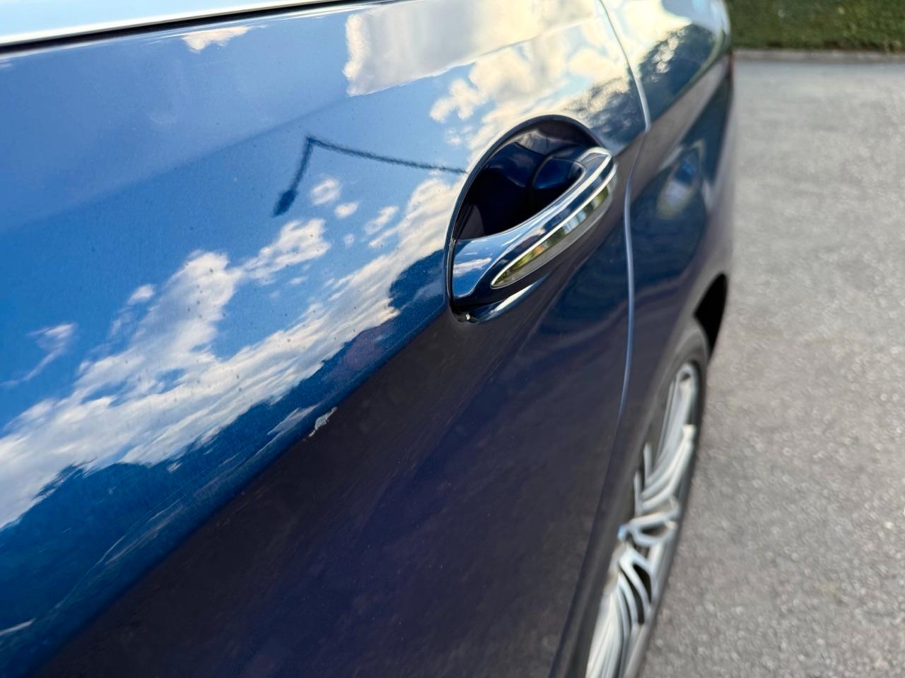BMW 530d xDrive Touring M PAKET PANO CARPLAY HUD