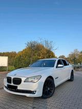 BMW F01 740D XDRIVE Individual Perlmutt Weiß, - BMW 740 aus 2011: 740d