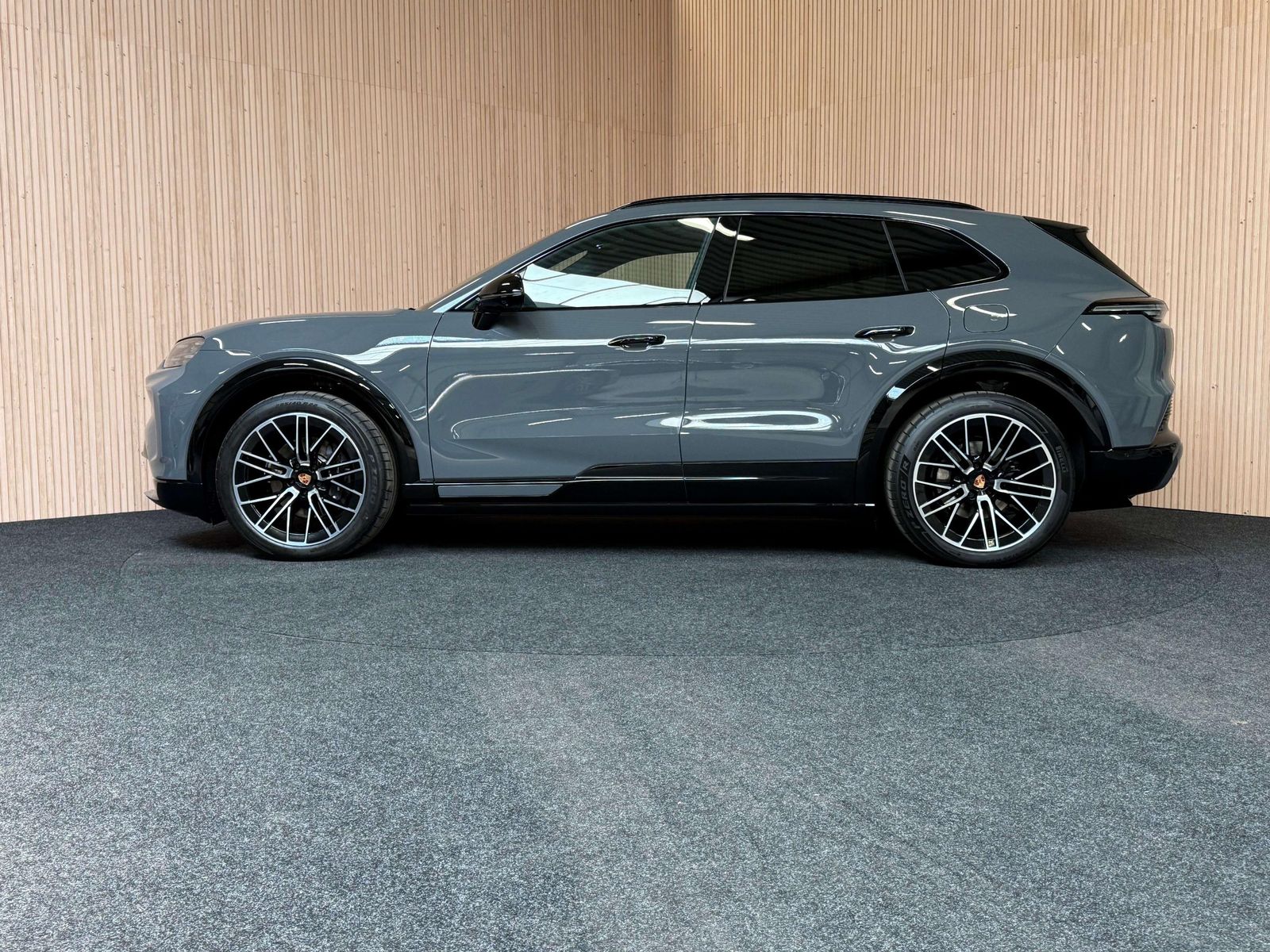 Porsche Cayenne Electric 408pk | UIT VOORRAAD DIRECT LEV imagem 2