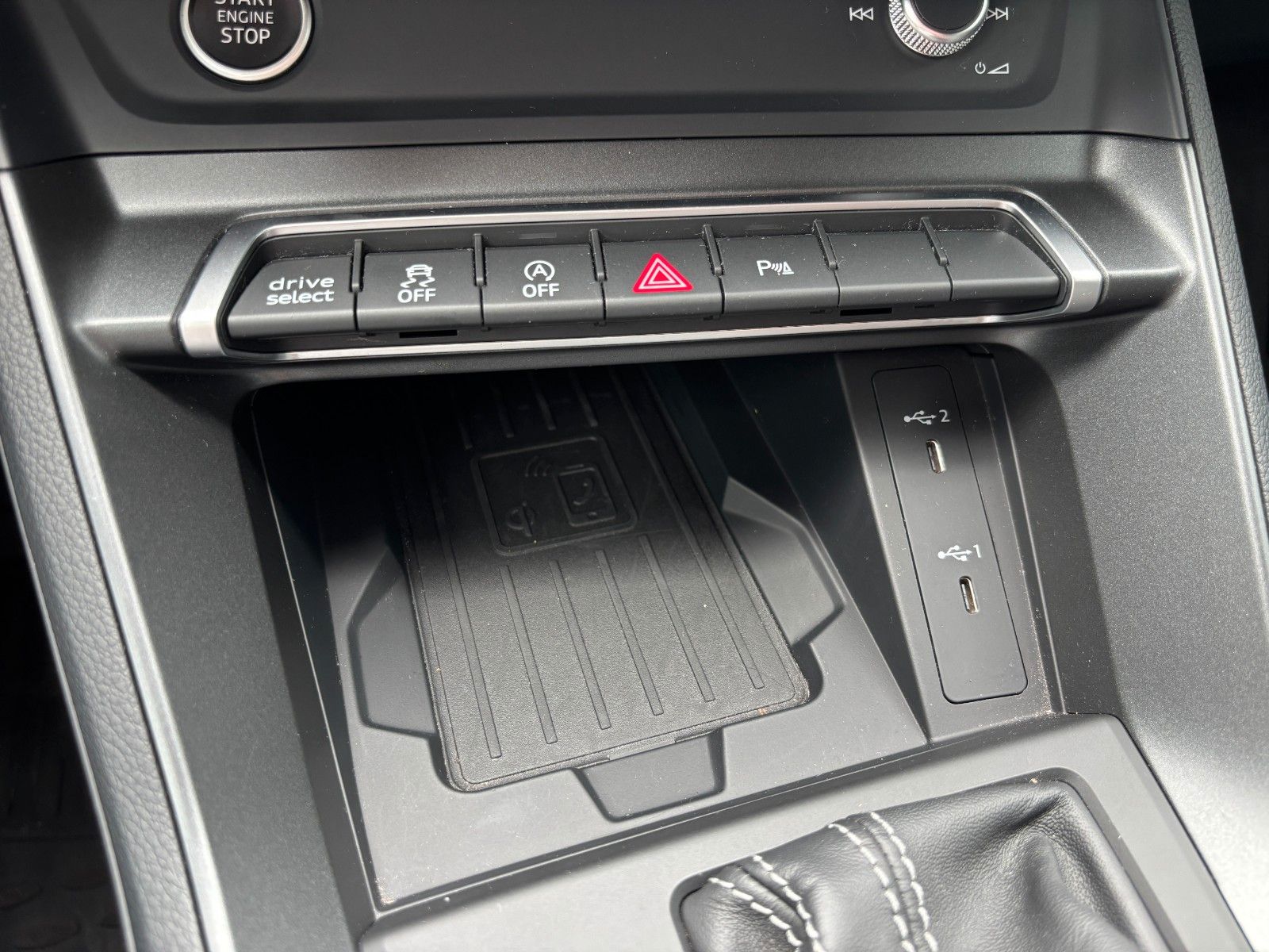 Audi Q3 40 TFSI quattro S line AHK foto 14