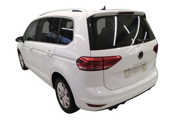 Touran 2.0 TDI DSG HIGHLINE LED+PANO+AHK+ACC+DCP