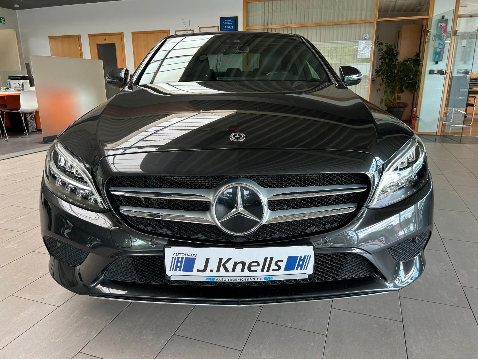Mercedes-Benz C 180 Avantgarde/KAMERA/AHK/LED/NAVI