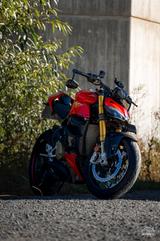 Ducati Streetfighter V4S  - DUCATI ST4S