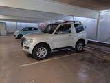 Mitsubishi Pajero 3,2 DI-D 4WD "TOP" Webasto OME - Mitsubishi Pajero: Top