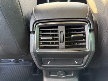 Skoda Karoq Style 4x4+AHK+StHz+App+Navi++