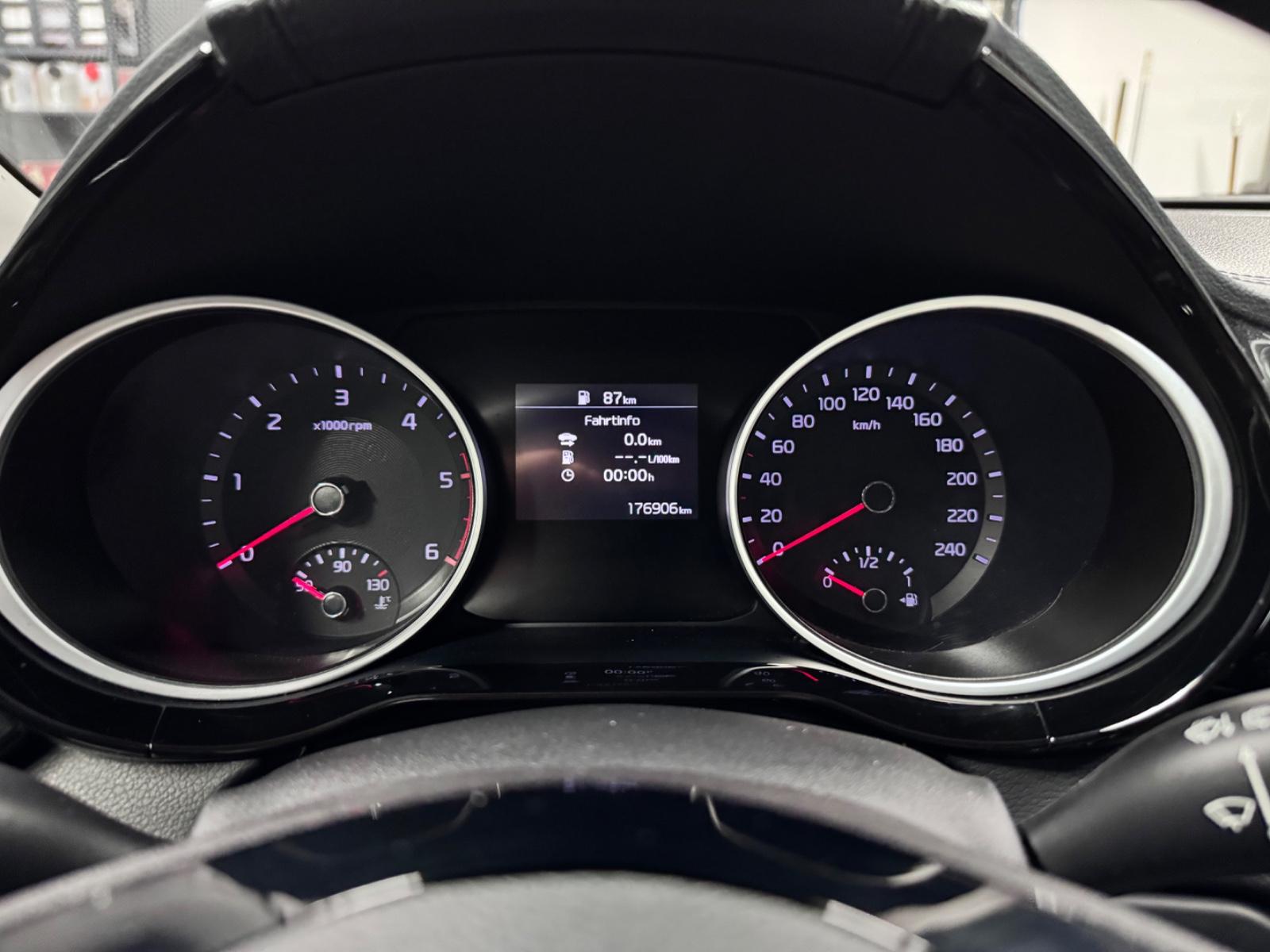 Kia cee'd Sportswagon Vision 18 Zoll+Tiefer