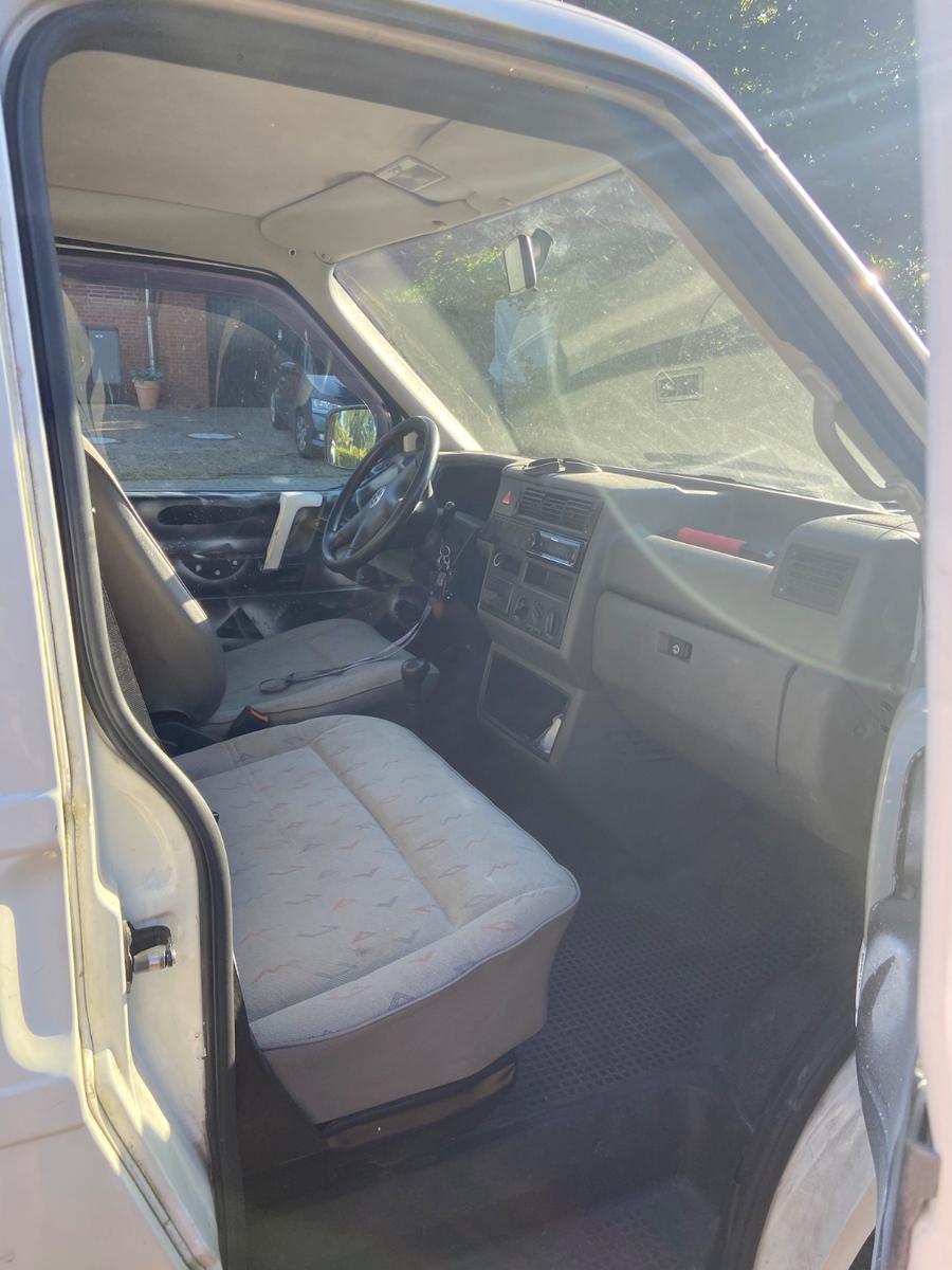 Volkswagen T4  Bulli TÜV bis Juni 2028