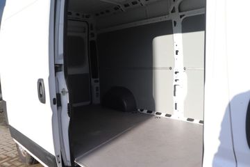 Fotografie des Opel Movano 2.2 BlueHDi L3H2 S&S