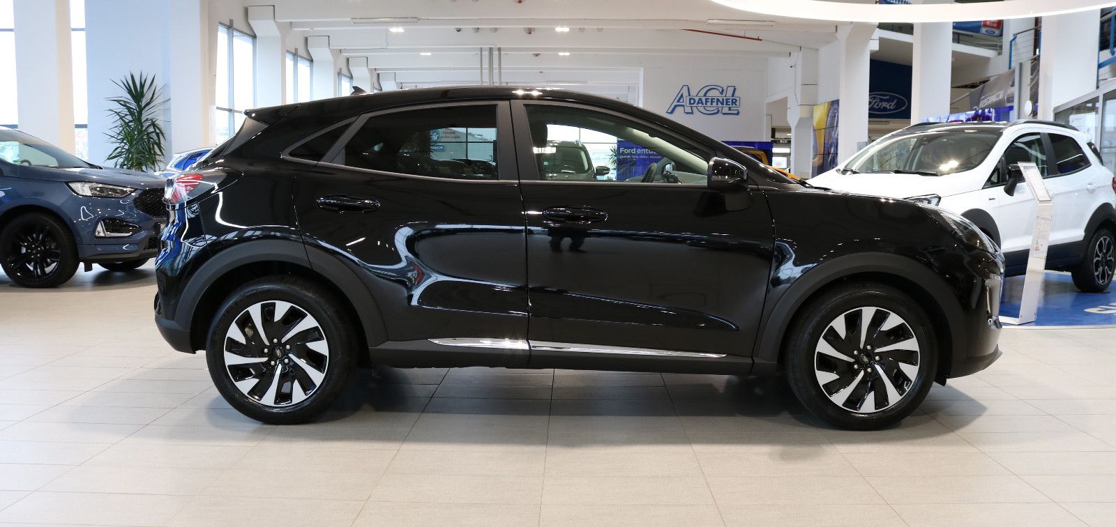 Fahrzeugabbildung Ford Puma Titanium       LED/Navi/PDC/Winter-Paket
