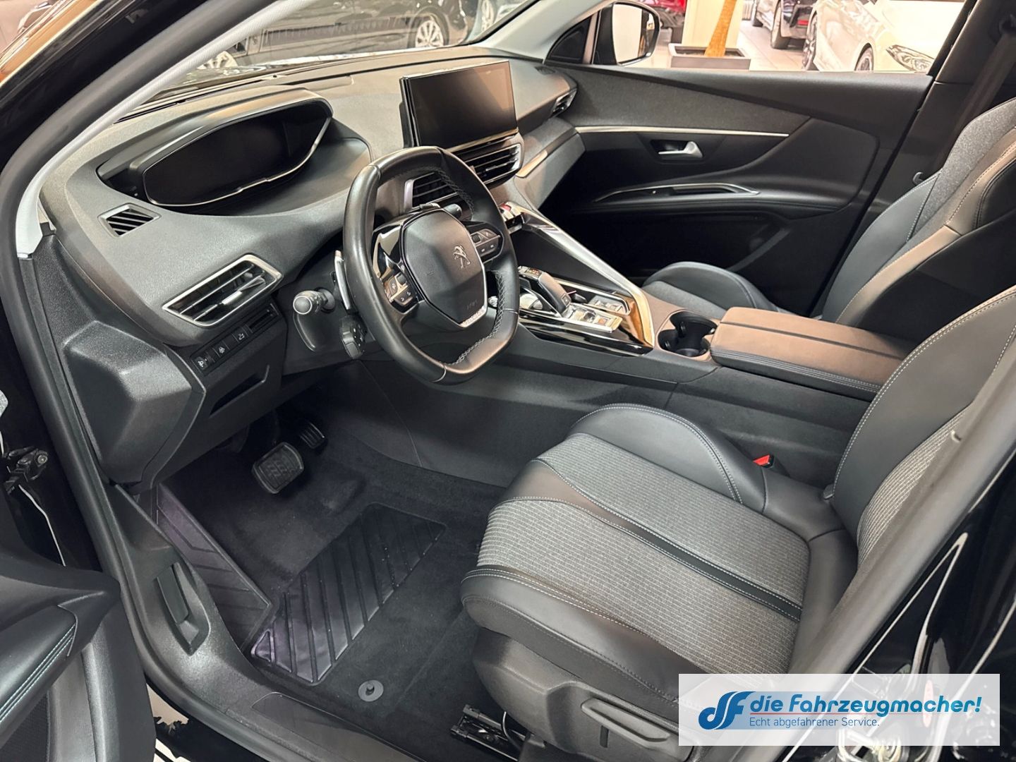 Fahrzeugabbildung Peugeot 3008 Allure Pack Navi Digitales Cockpit LED El.