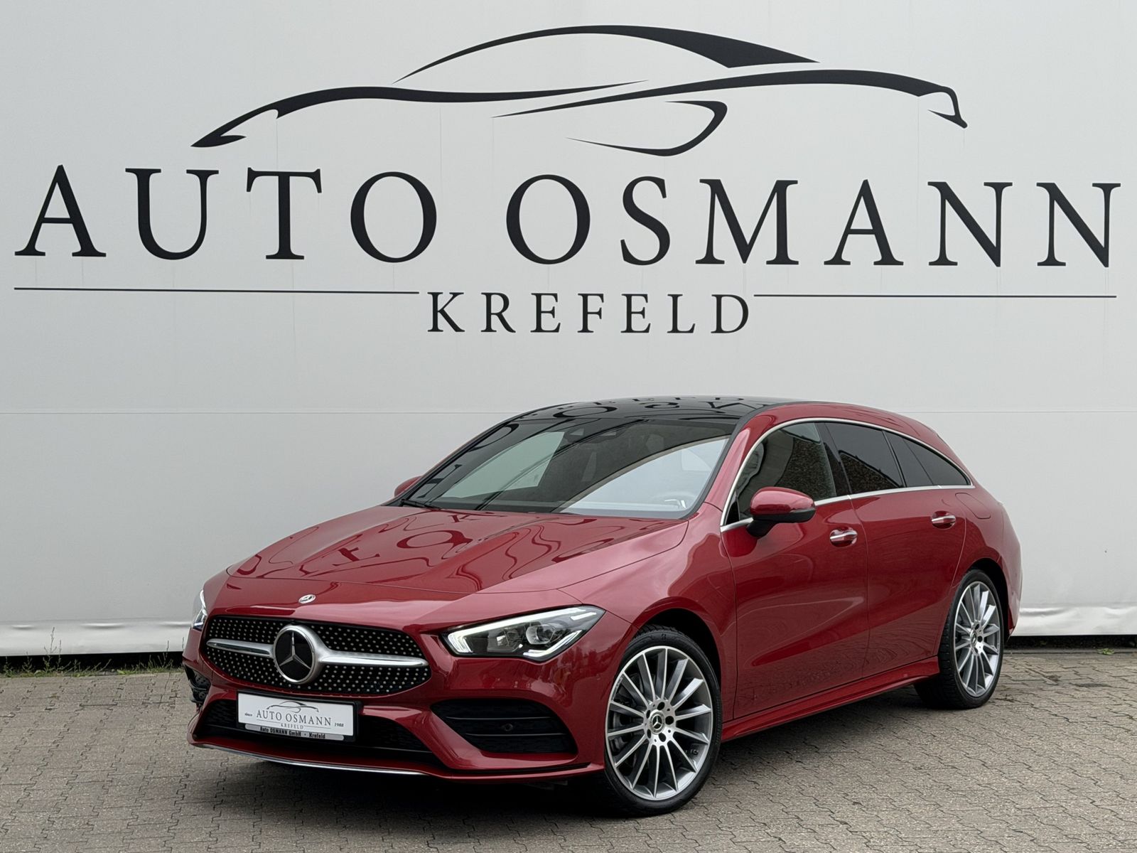 MERCEDES-BENZ CLA 250 Shooting Brake e 8G-DCT AMG Line PANO