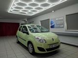 Renault Twingo Authentique - Renault Twingo: Grün