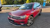 Volkswagen Tiguan Allspace Highli4X4-AHK+STHZ+LED+LEDER+KAM - rote Volkswagen Tiguan Allspace