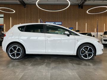 Seat Leon Comfort Limited *2. Hand*Klima*SHZ*Navi*PDC