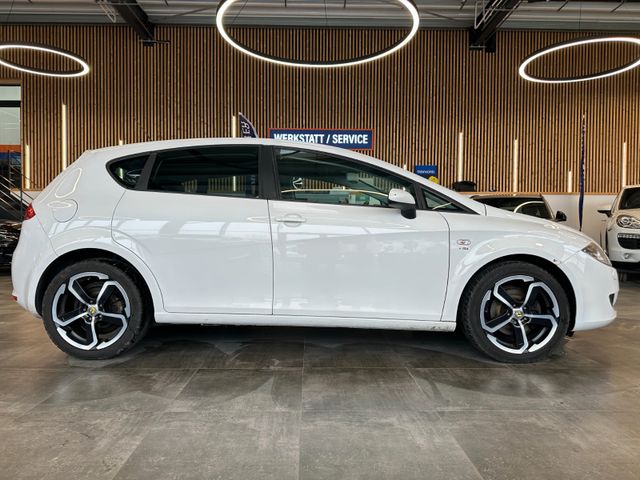Seat Leon Comfort Limited *2. Hand*Klima*SHZ*Navi*PDC