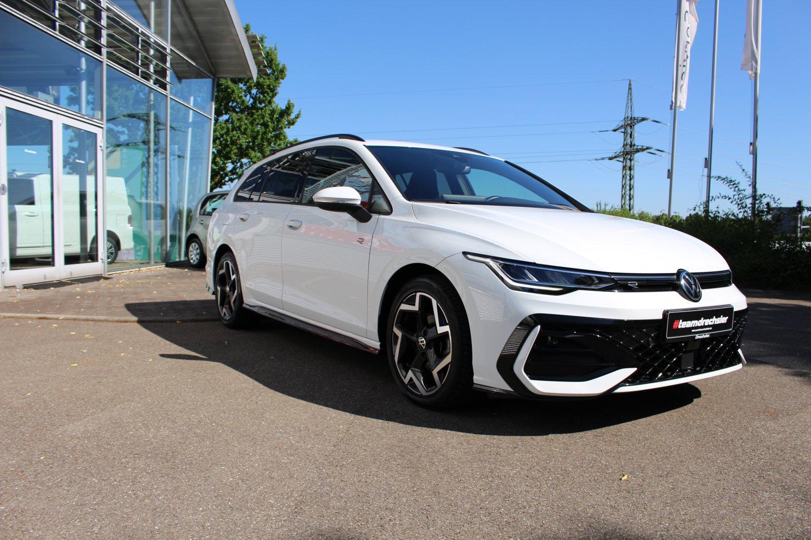 Volkswagen Golf Variant 1.5 eTSI DSG R-LINE +KAMERA+ACC