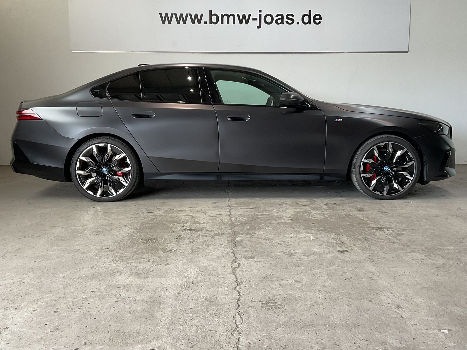 Fahrzeugabbildung BMW i5 xDrive40 | Panorama-Glasdach | Sitzbelüftung