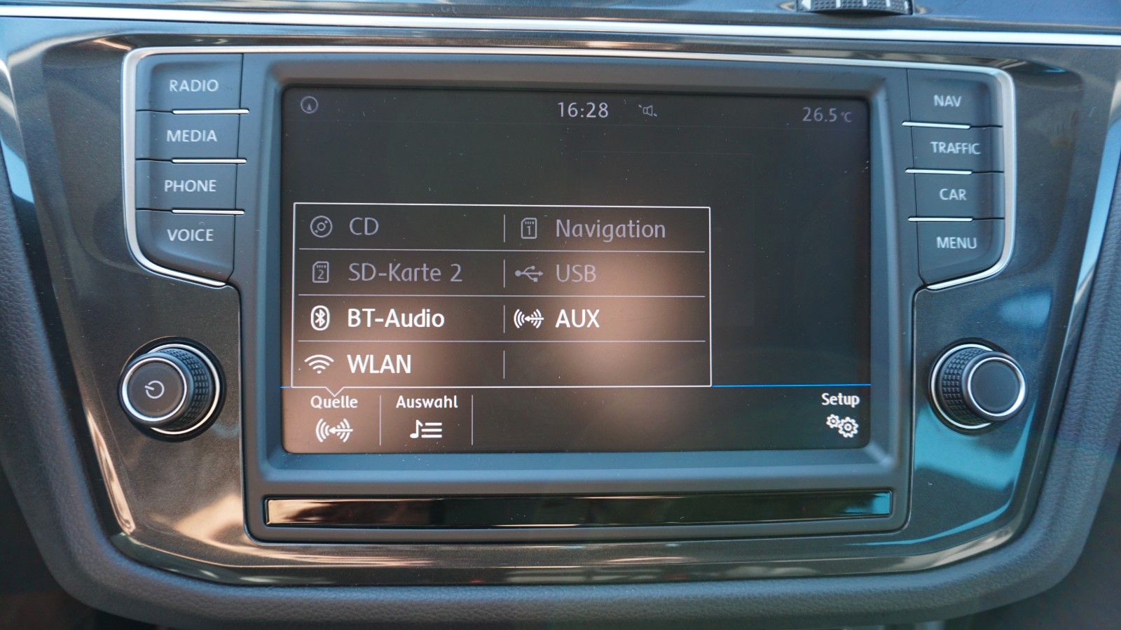 Fahrzeugabbildung Volkswagen Tiguan Comfortline BMT, LED,Navi,PDC, AHK el.